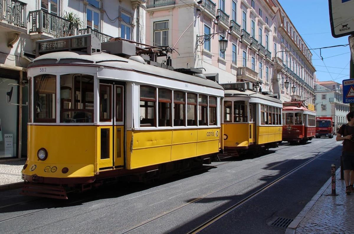 Charmant Appartement Chiado Lisboa Exterior foto